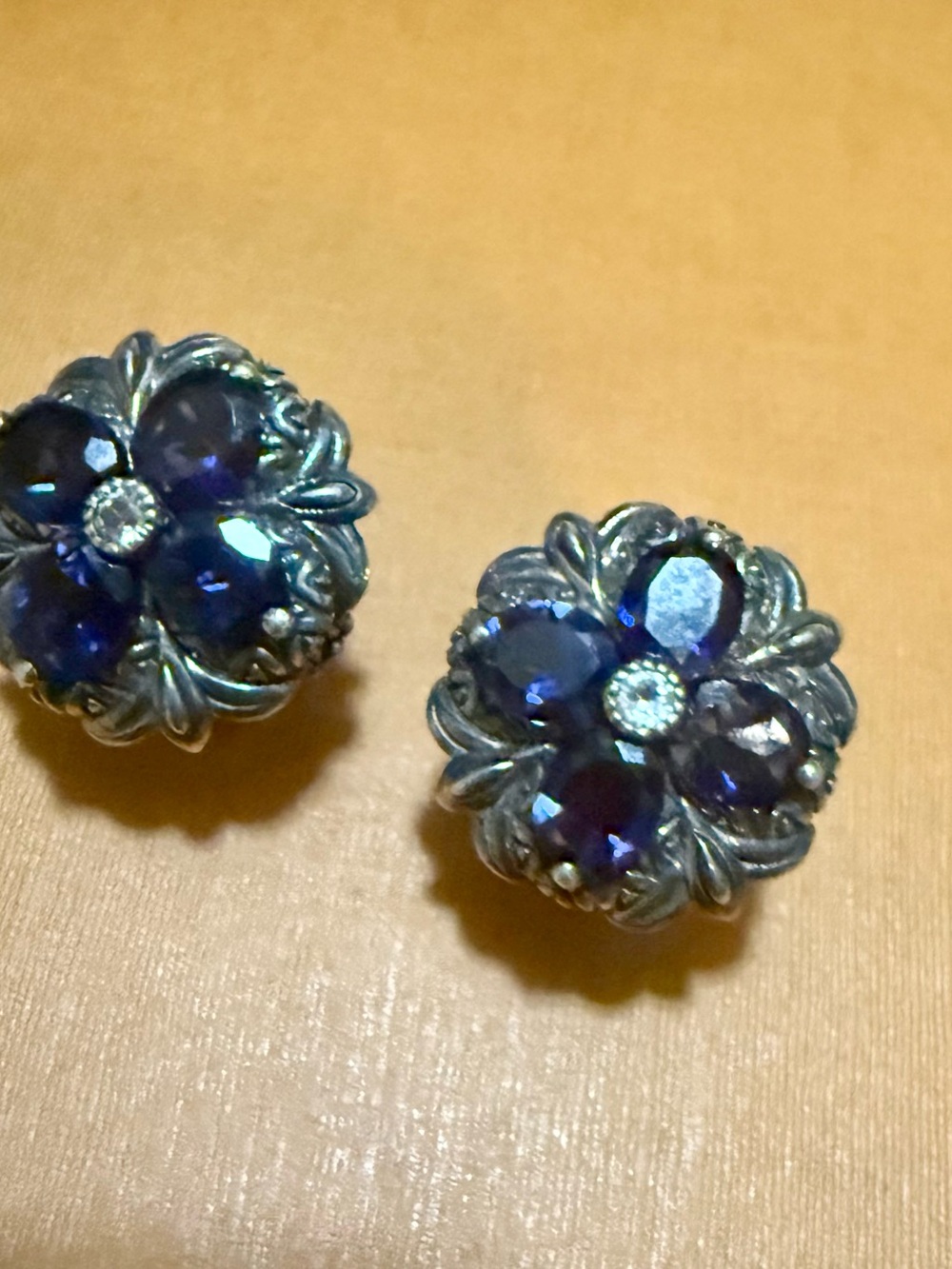 Sale from $250🎉..Barbara Bixby Amethyst Earring - Picture 4 of 9